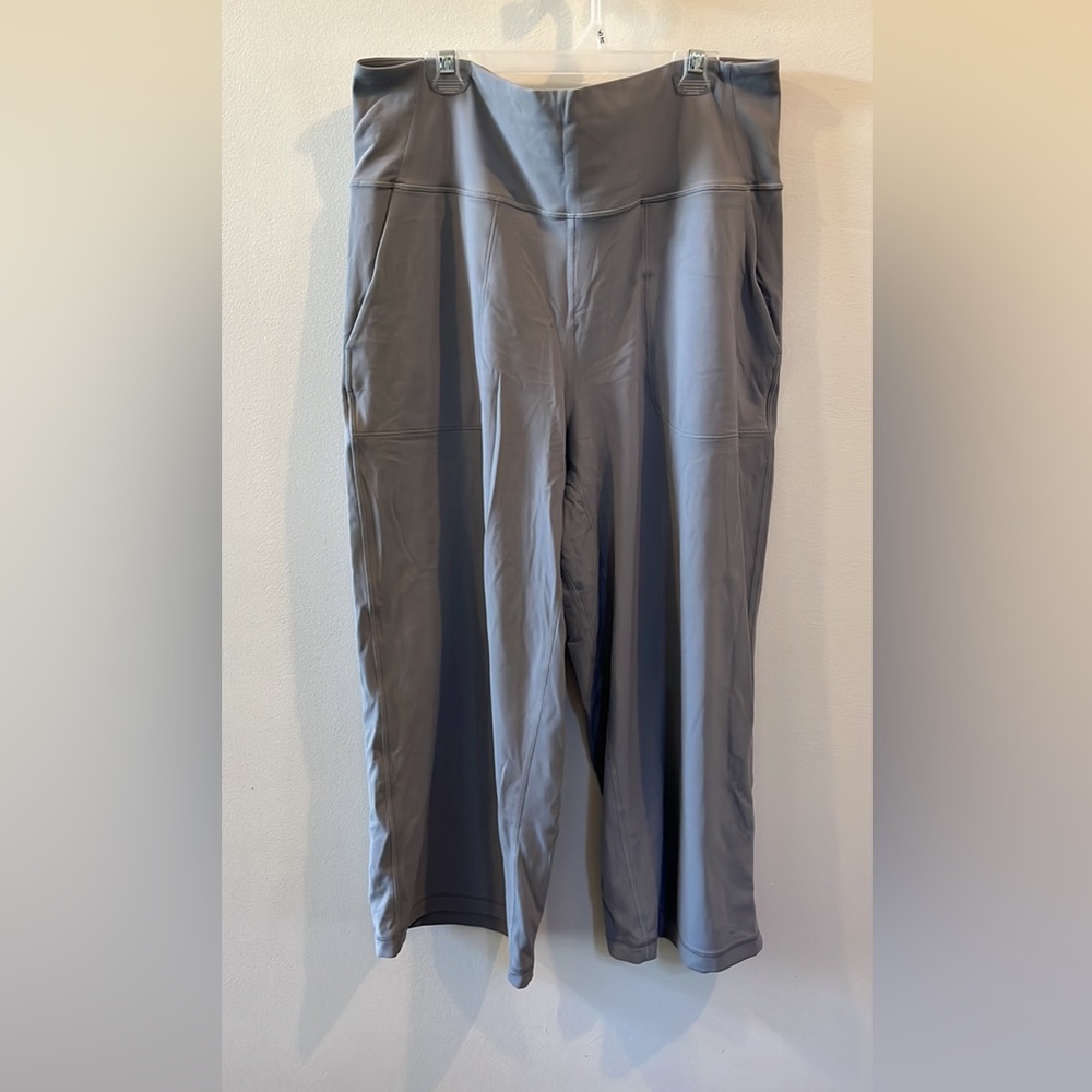 Lululemon Align Wide Leg Crop